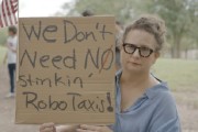 你梦见谁特斯拉在得州奥斯汀遭遇抗议活动：反对马斯克Robotaxi计划
